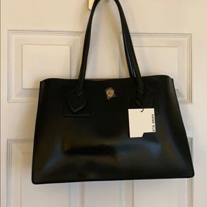 Anne Klein tote w small takeout purse
